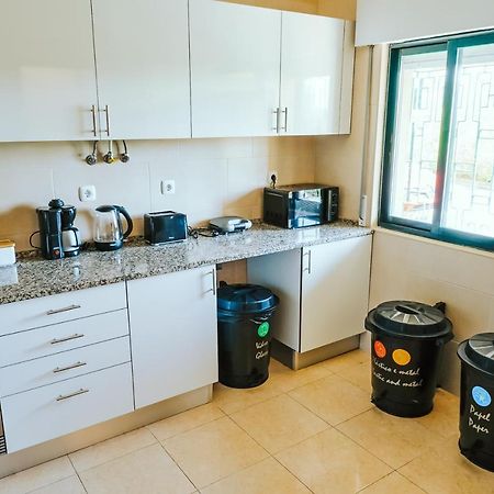 Help Yourself Hostels - Restelo Lisboa Eksteriør bilde