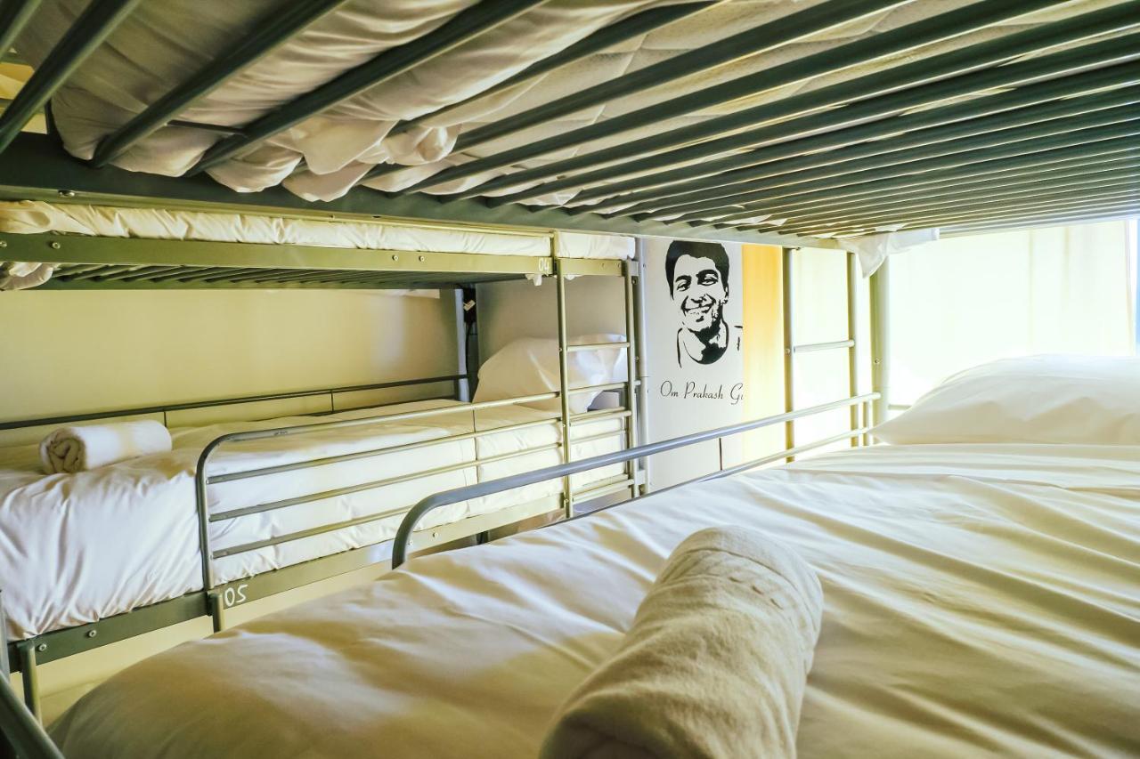 Help Yourself Hostels - Restelo Lisboa Eksteriør bilde
