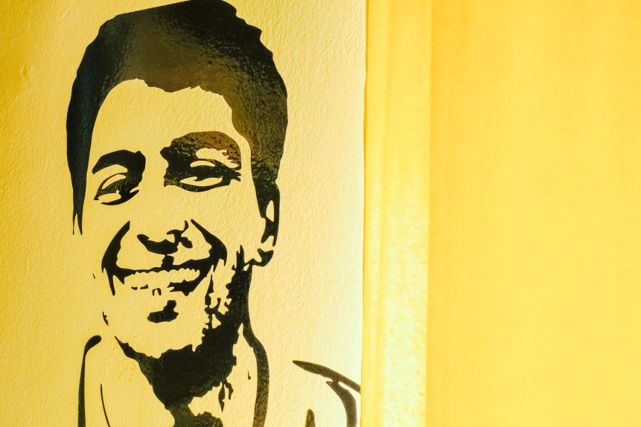 Help Yourself Hostels - Restelo Lisboa Eksteriør bilde